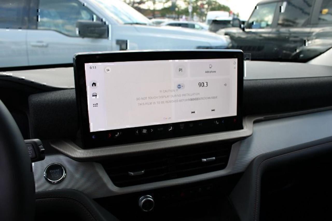 2025 Ford Explorer Active Photo