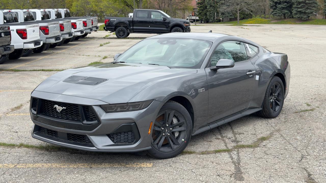 2026 Ford Mustang GT Fastback Photo