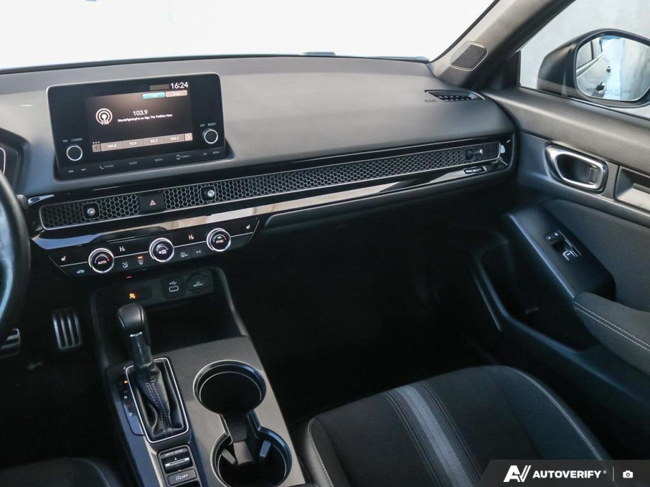 2022 Honda Civic Sedan Sport Photo