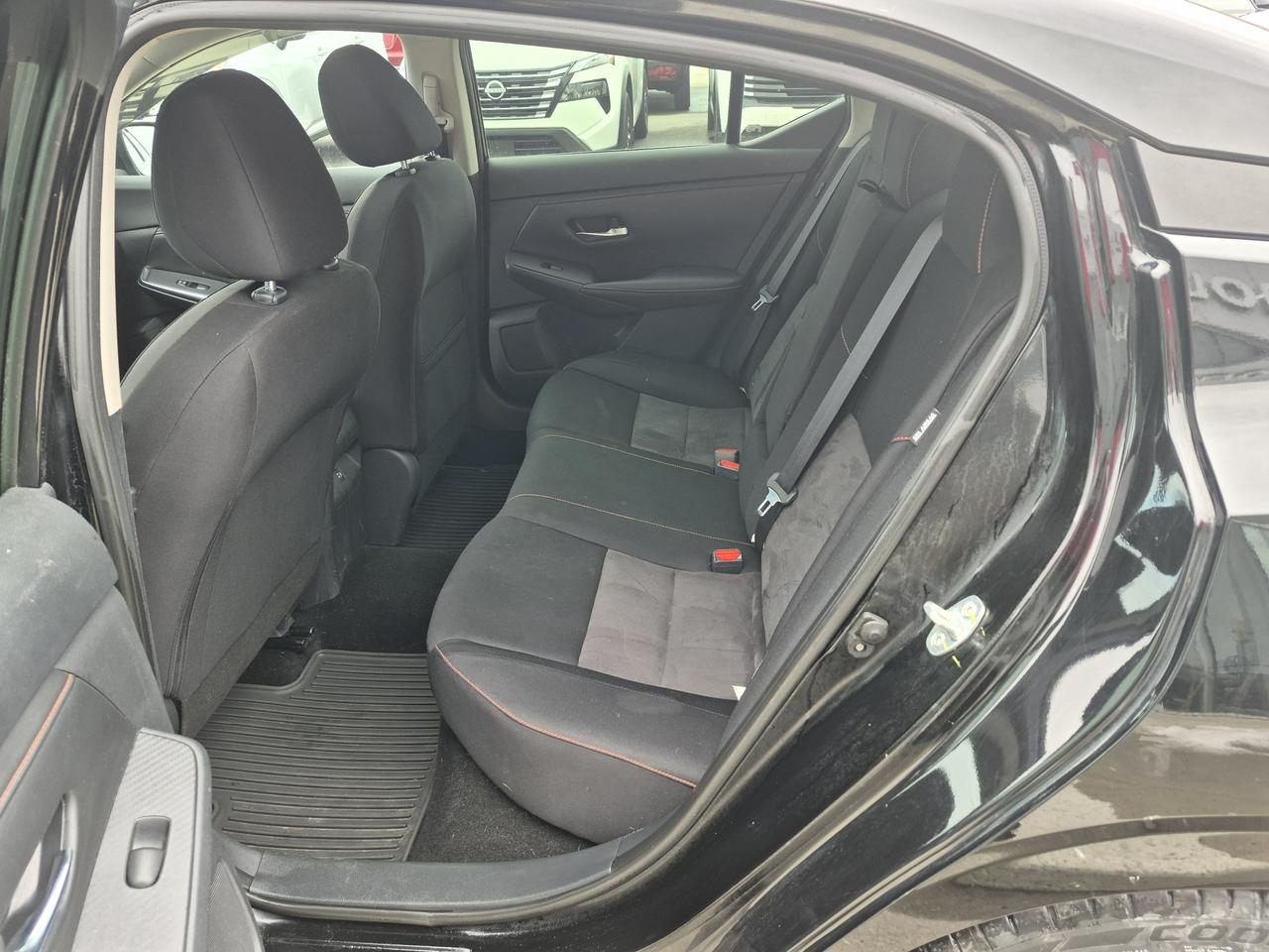 2020 Nissan Sentra SR Photo