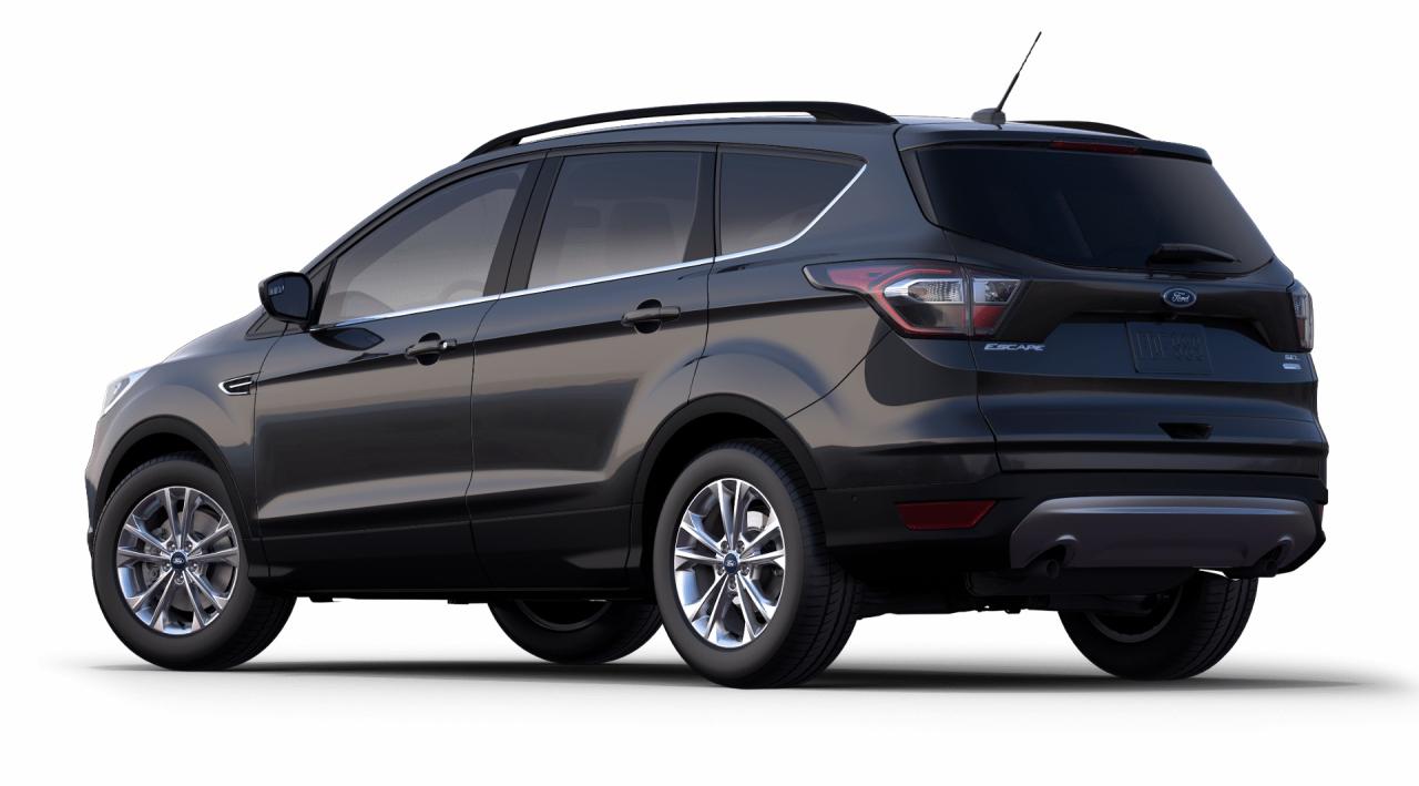 2019 Ford Escape SEL 4WD Photo1