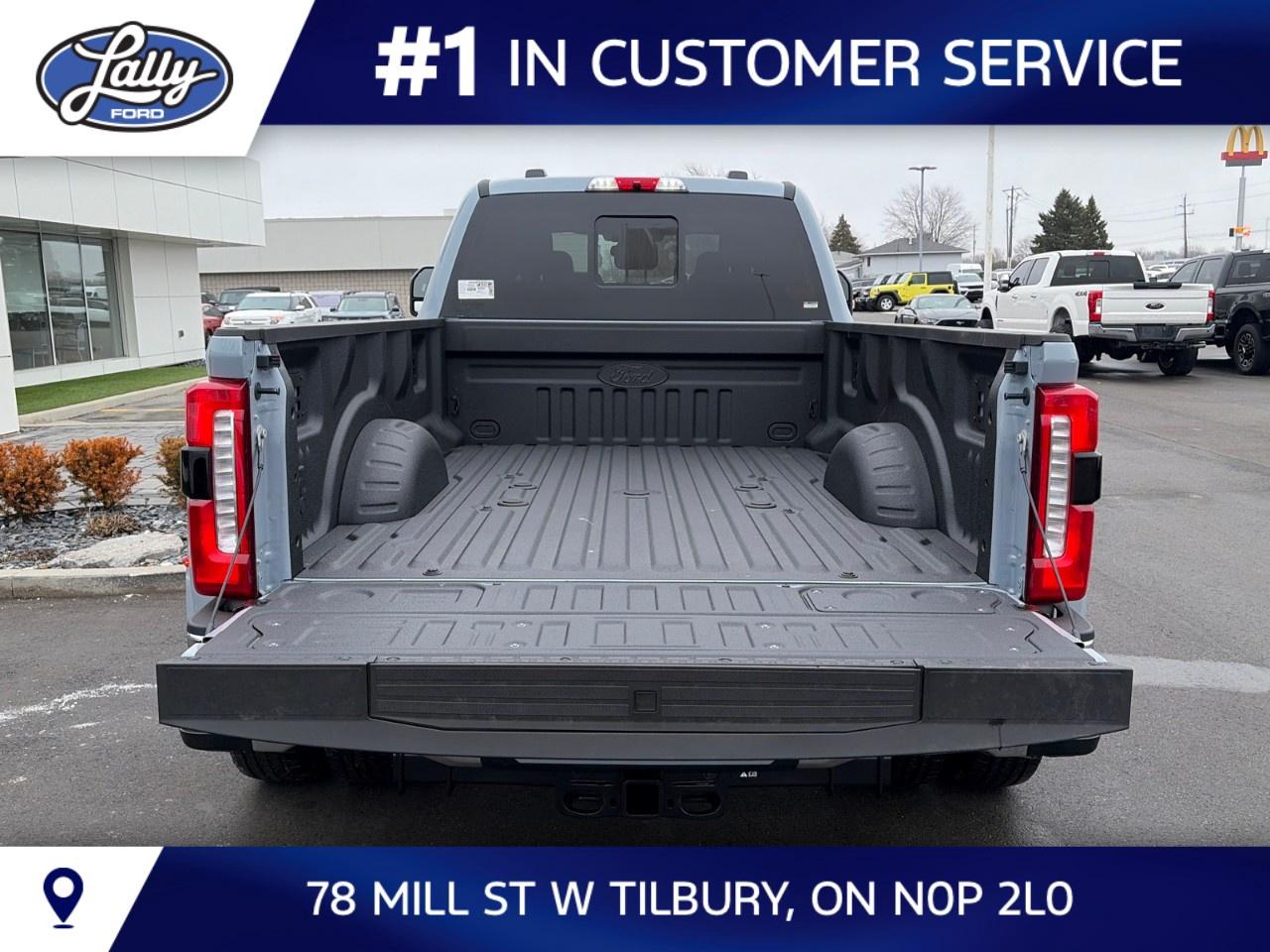 2026 Ford F-350 Super Duty DRW KING RANCH 4WD CREW CAB 8' BOX Photo4