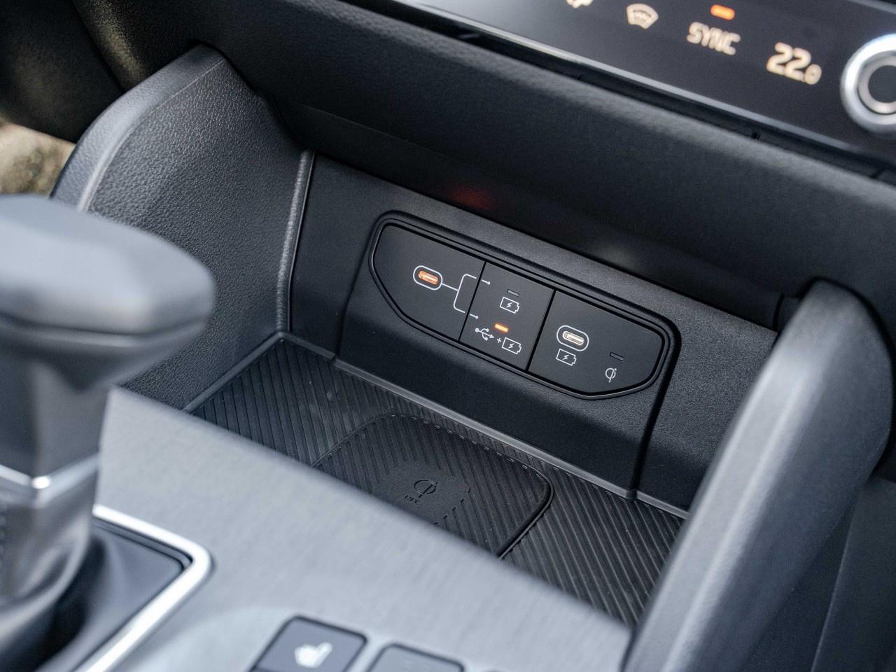 2026 Kia Sportage X-Line Limited AWD w/Black Interior Photo