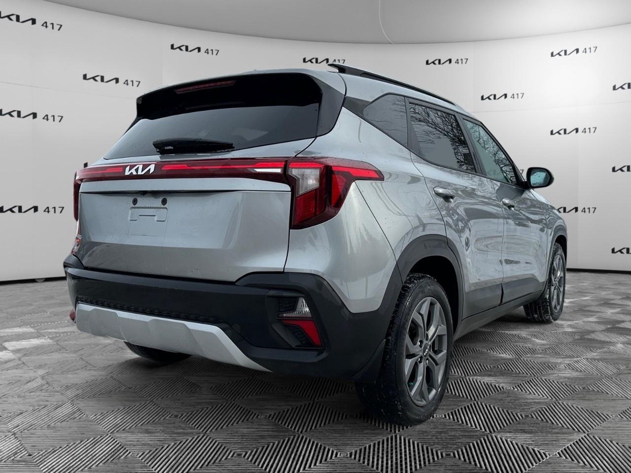 2024 Kia Seltos LX FWD Photo4