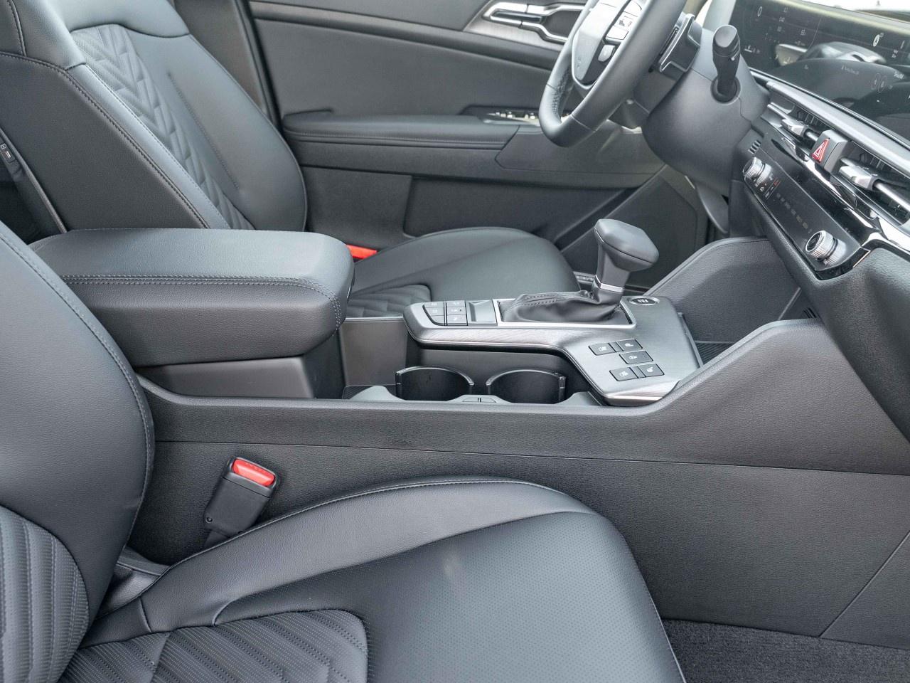 2026 Kia Sportage X-Line Limited AWD w/Black Interior Photo