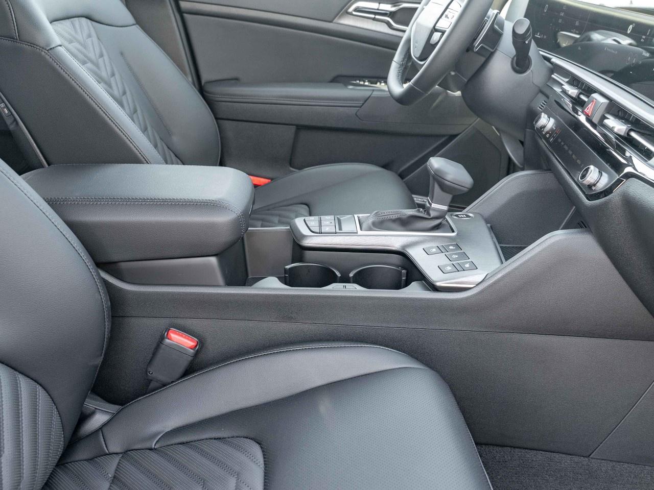 2026 Kia Sportage X-Line Limited AWD w/Black Interior *Ltd Avail* Photo