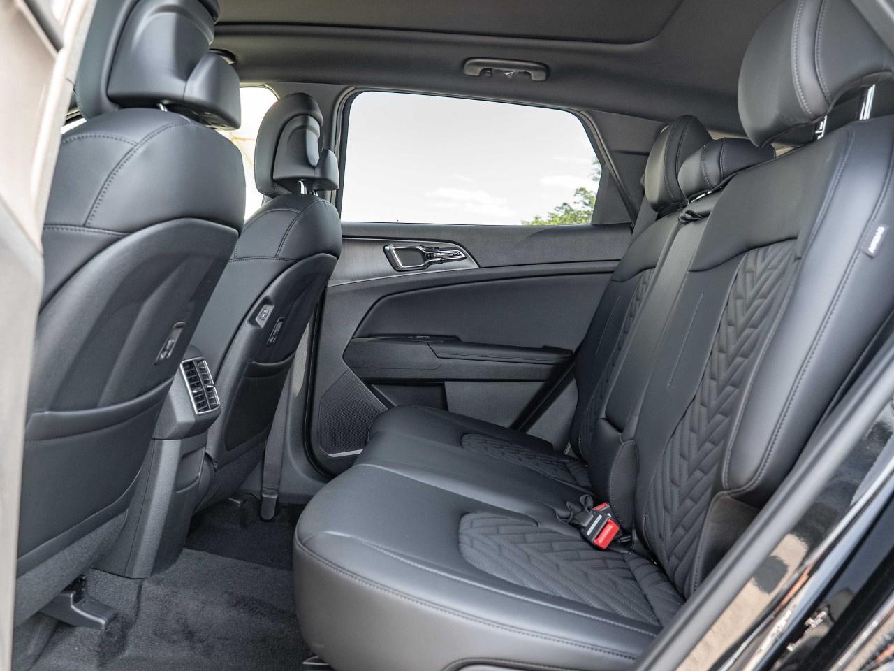 2026 Kia Sportage X-Line Limited AWD w/Black Interior *Ltd Avail* Photo