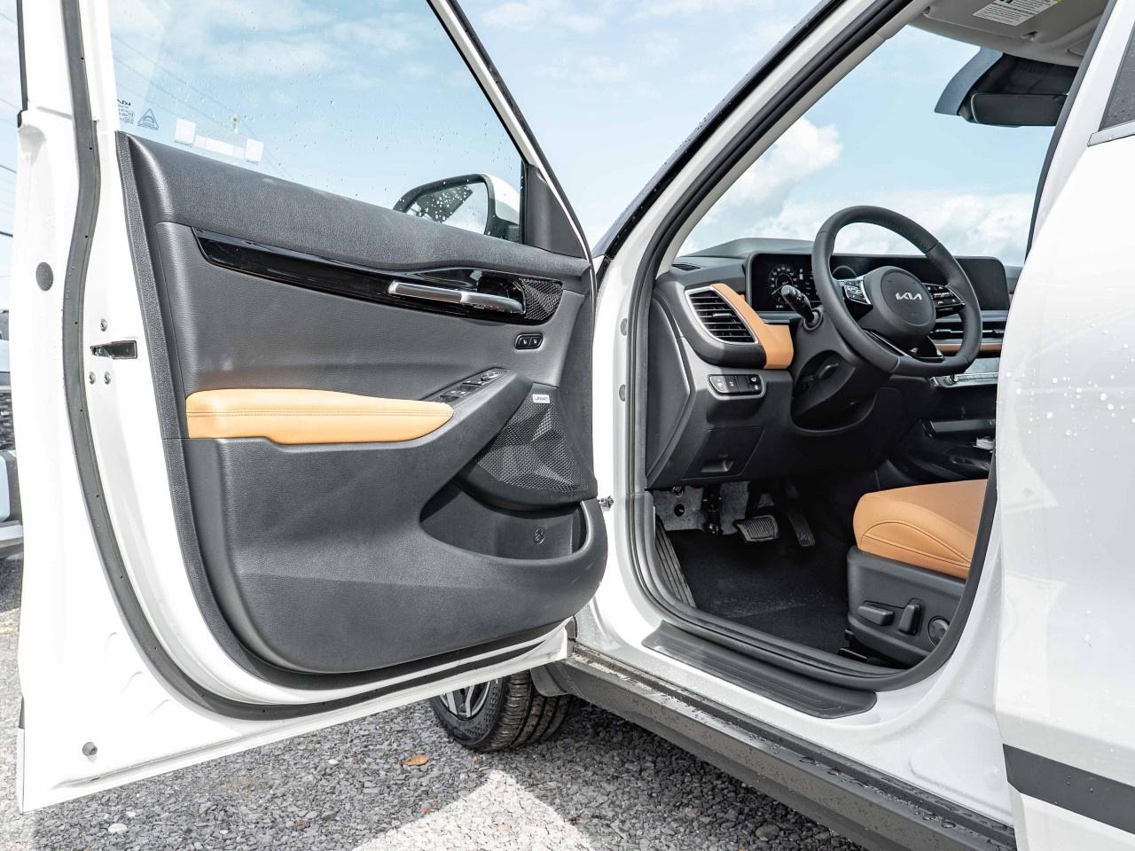 2026 Kia Seltos SX AWD w/Brown Interior Photo