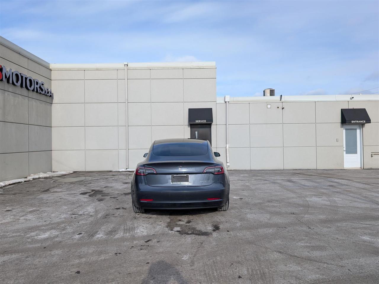 2022 Tesla Model 3 LONG RANGE AWD - DUAL MOTOR Photo3