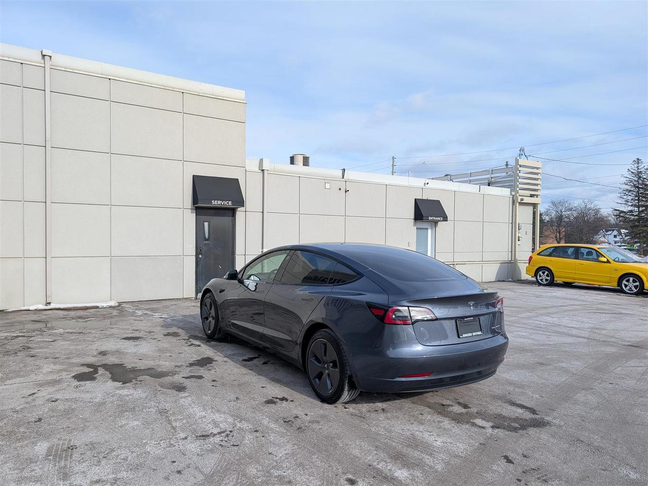 2022 Tesla Model 3 LONG RANGE AWD - DUAL MOTOR Photo2