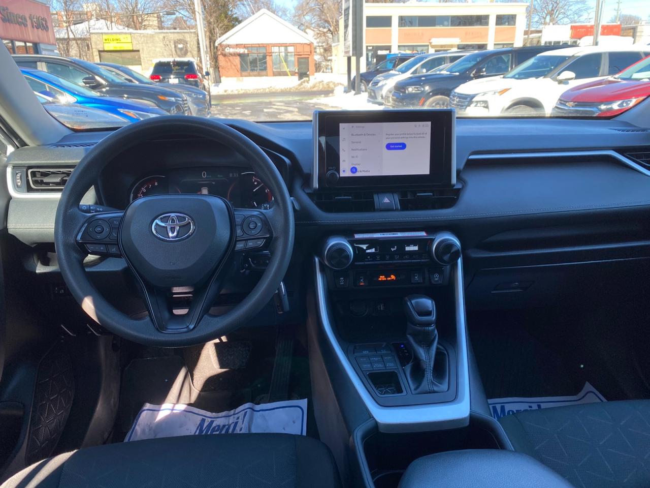 2024 Toyota RAV4 LE | AWD | Apple CarPlay Photo