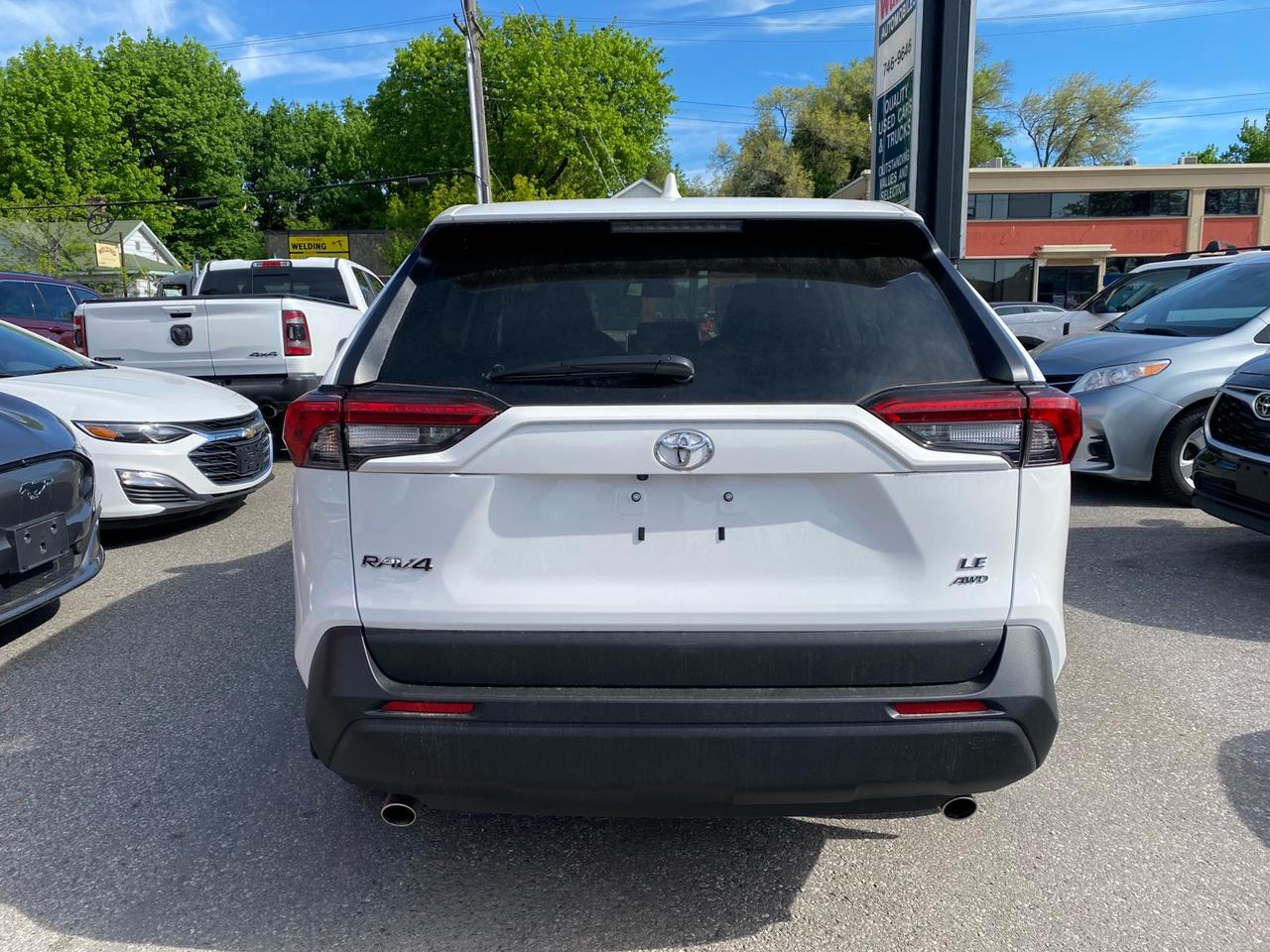 2024 Toyota RAV4 LE | AWD | Apple CarPlay Photo