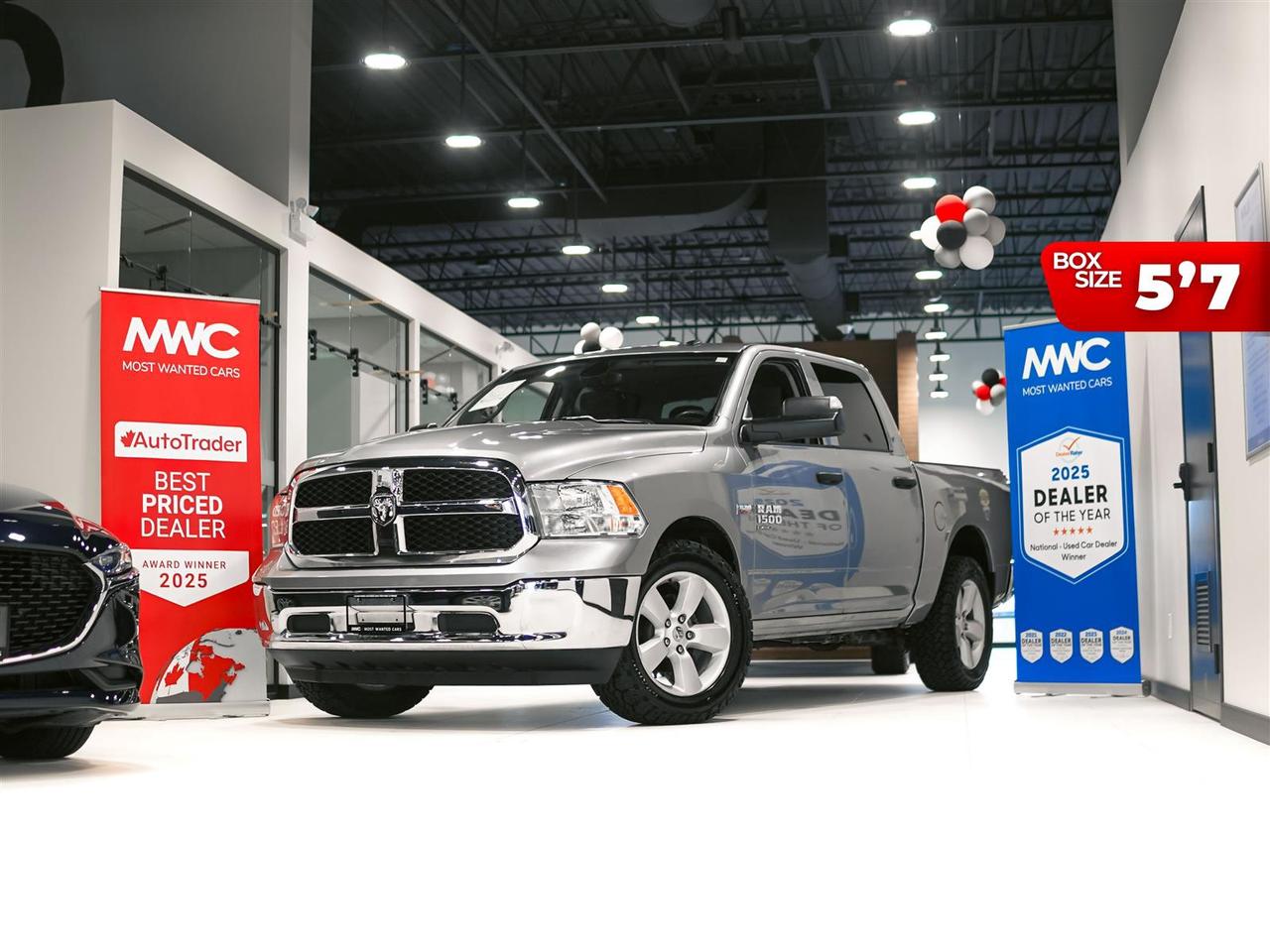2023 RAM 1500 Classic SLT 4X4 5.7L V8 | CREW 57 BOX | NO ACCIDENTS | TOW PKG Photo