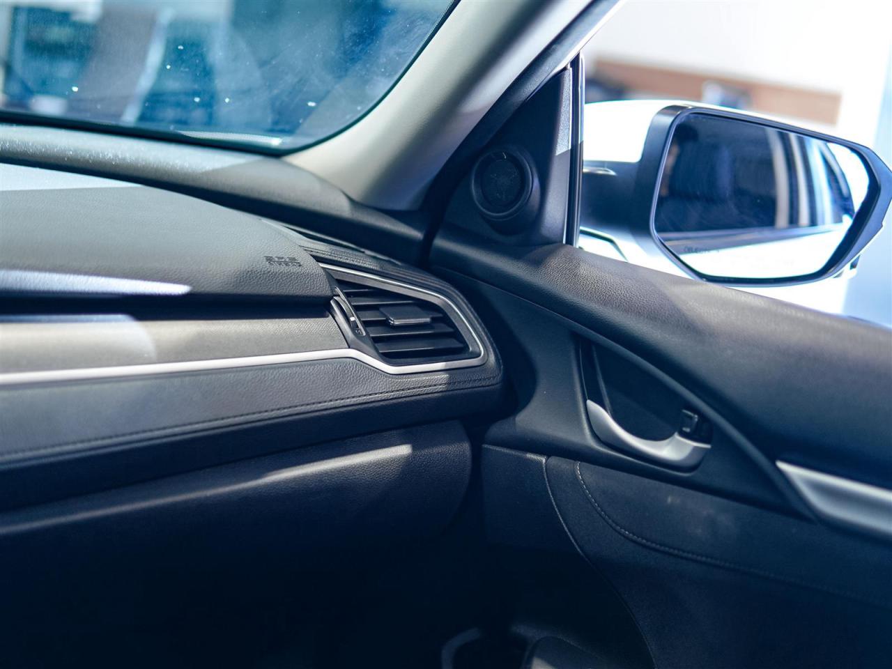 2019 Honda Civic EX | NO ACCIDENTS | SUNROOF | LANE WATCH Photo