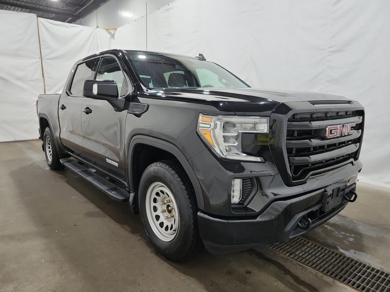 2022 GMC Sierra 1500 Limited ELEVATION CREW CAB | 4X4 | PREF GROUP | DRIVER ALERT PKG Photo3