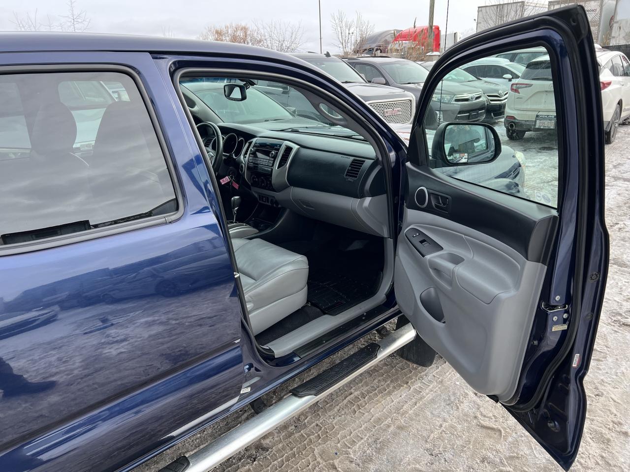 2012 Toyota Tacoma Double Cab TRD Sport Photo
