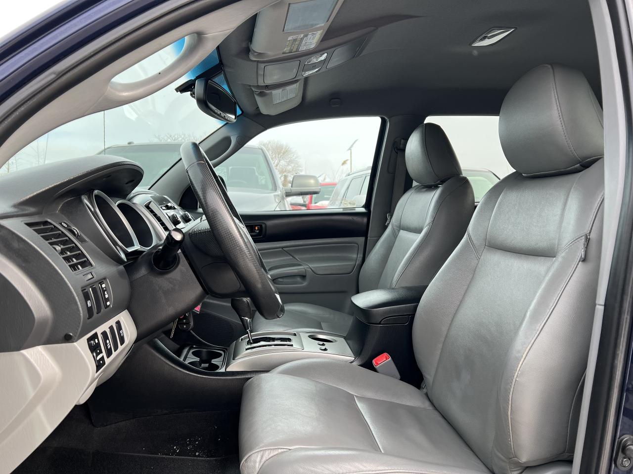 2012 Toyota Tacoma Double Cab TRD Sport Photo