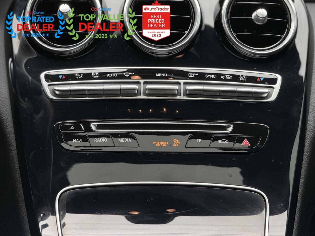 2016 Mercedes-Benz C-Class 300 //AMG PKG | PANO | NAVI | LOADED Photo