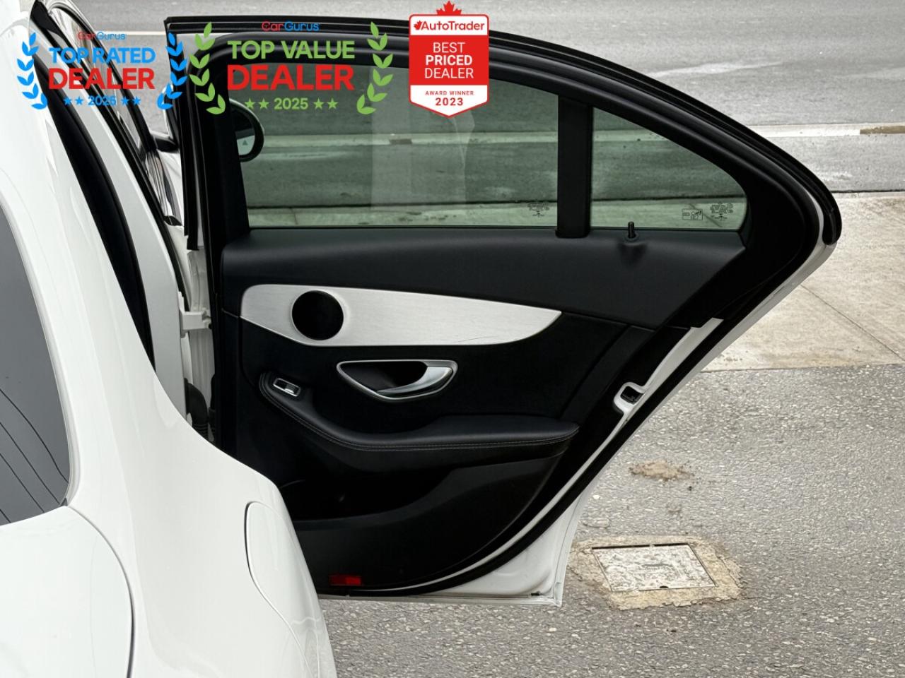 2016 Mercedes-Benz C-Class 300 //AMG PKG | PANO | NAVI | LOADED Photo