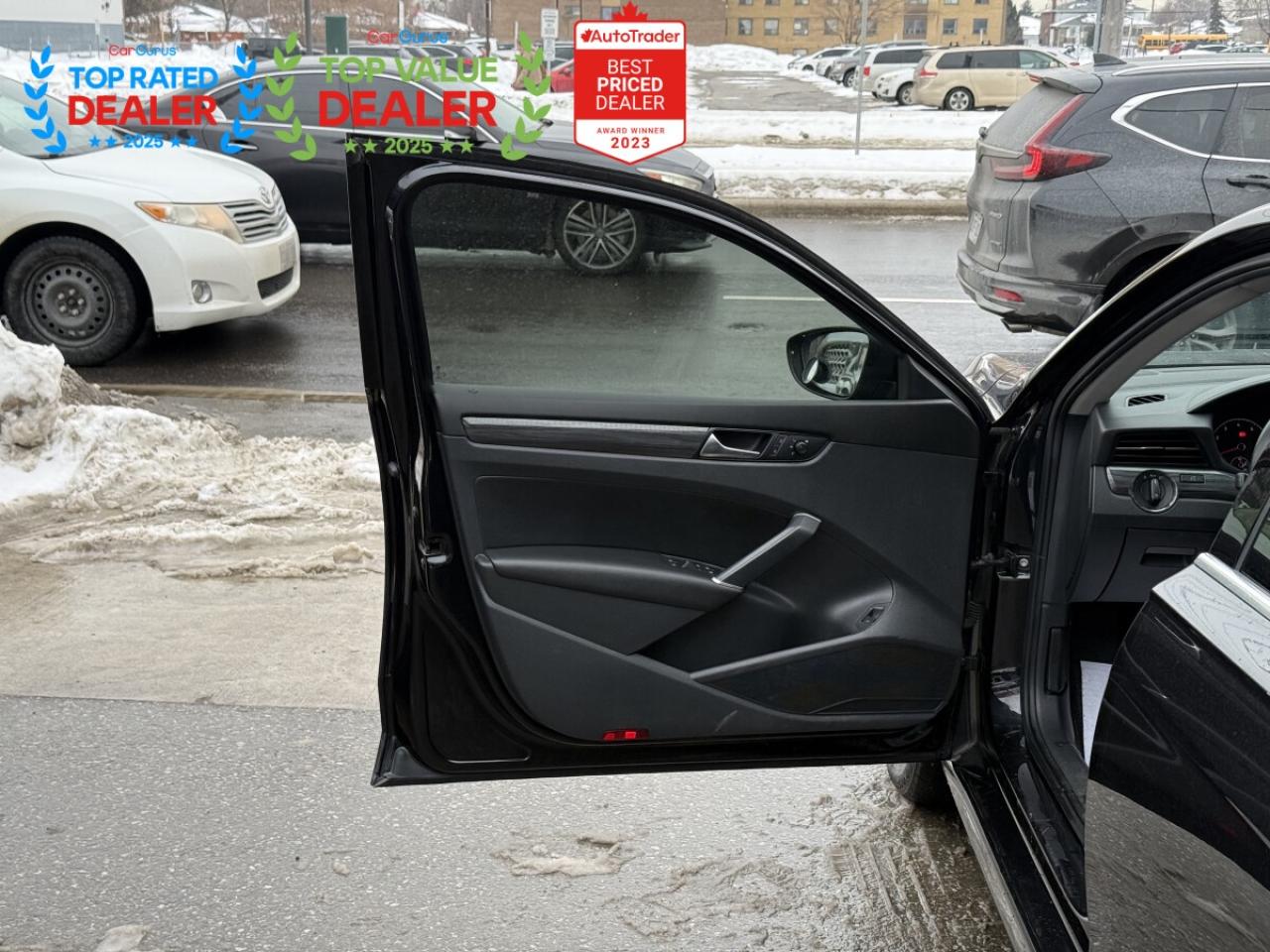 2021 Volkswagen Passat HIGHLINE | PANO | LIKE NEW | LOADED Photo