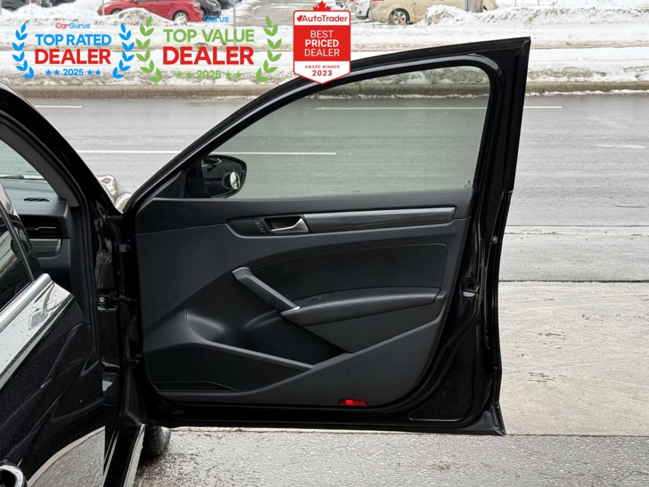 2021 Volkswagen Passat HIGHLINE | PANO | LIKE NEW | LOADED Photo