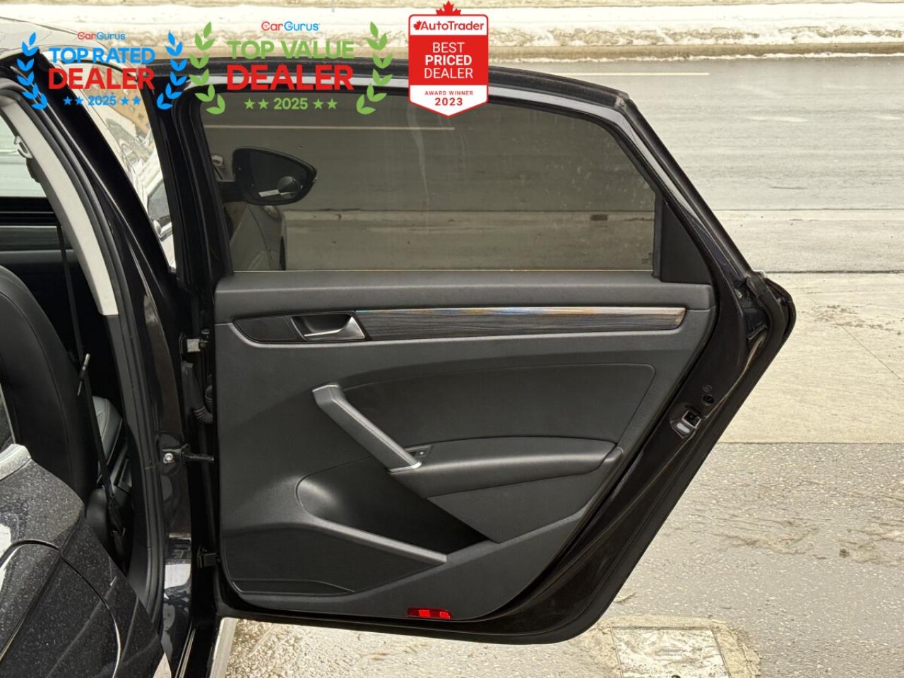 2021 Volkswagen Passat HIGHLINE | PANO | LIKE NEW | LOADED Photo