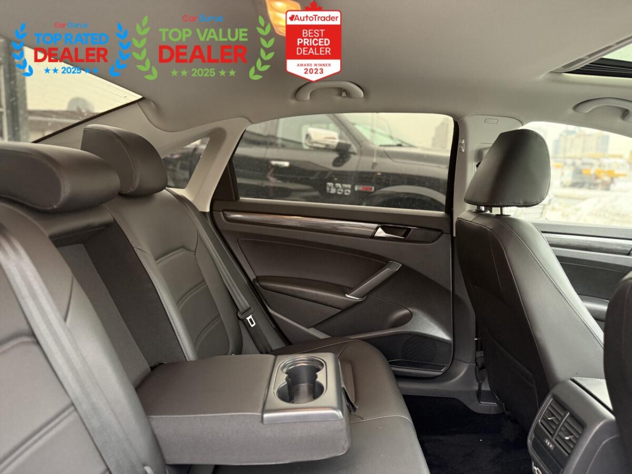 2021 Volkswagen Passat HIGHLINE | PANO | LIKE NEW | LOADED Photo