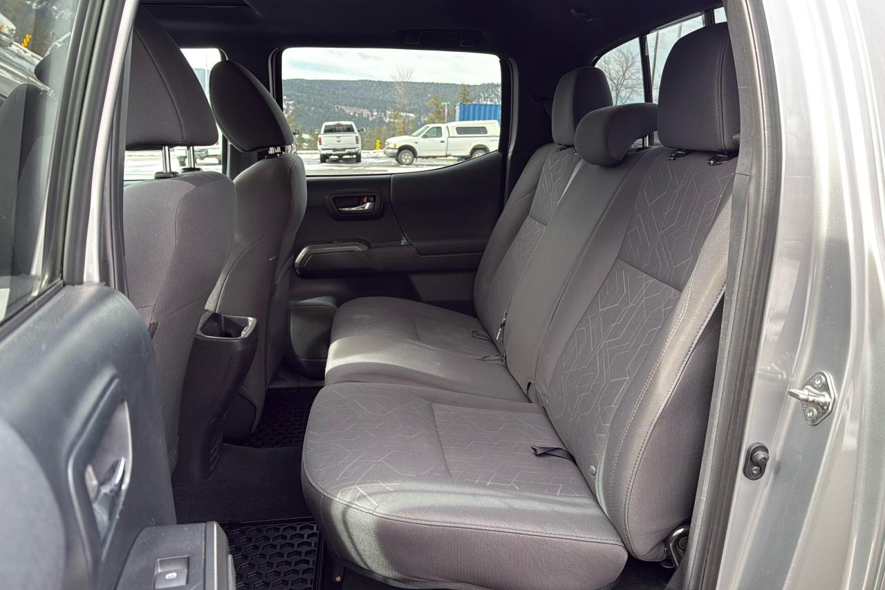 2016 Toyota Tacoma 4X4 Doublecab V6 6A TRD Sport Photo