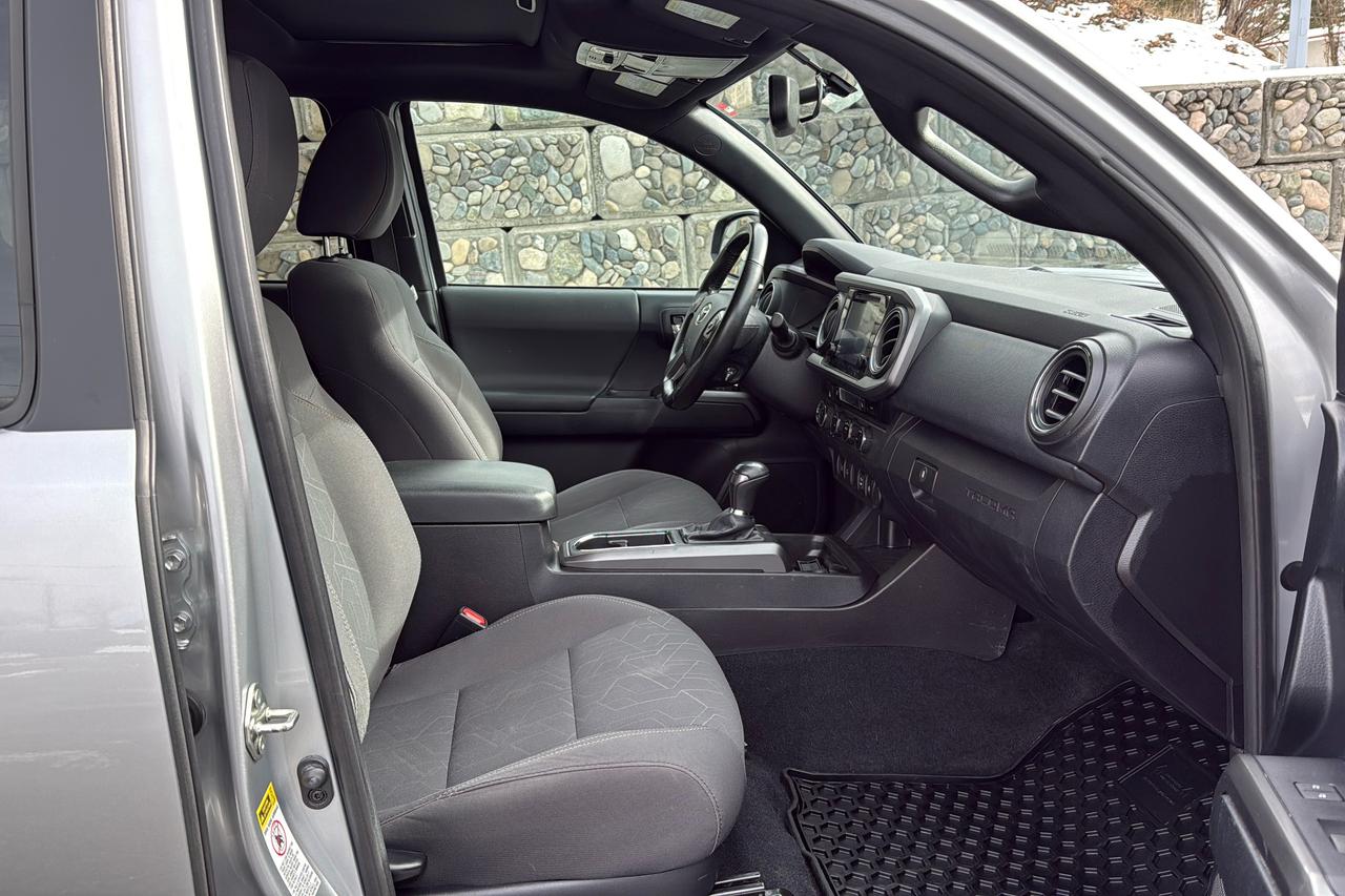 2016 Toyota Tacoma 4X4 Doublecab V6 6A TRD Sport Photo