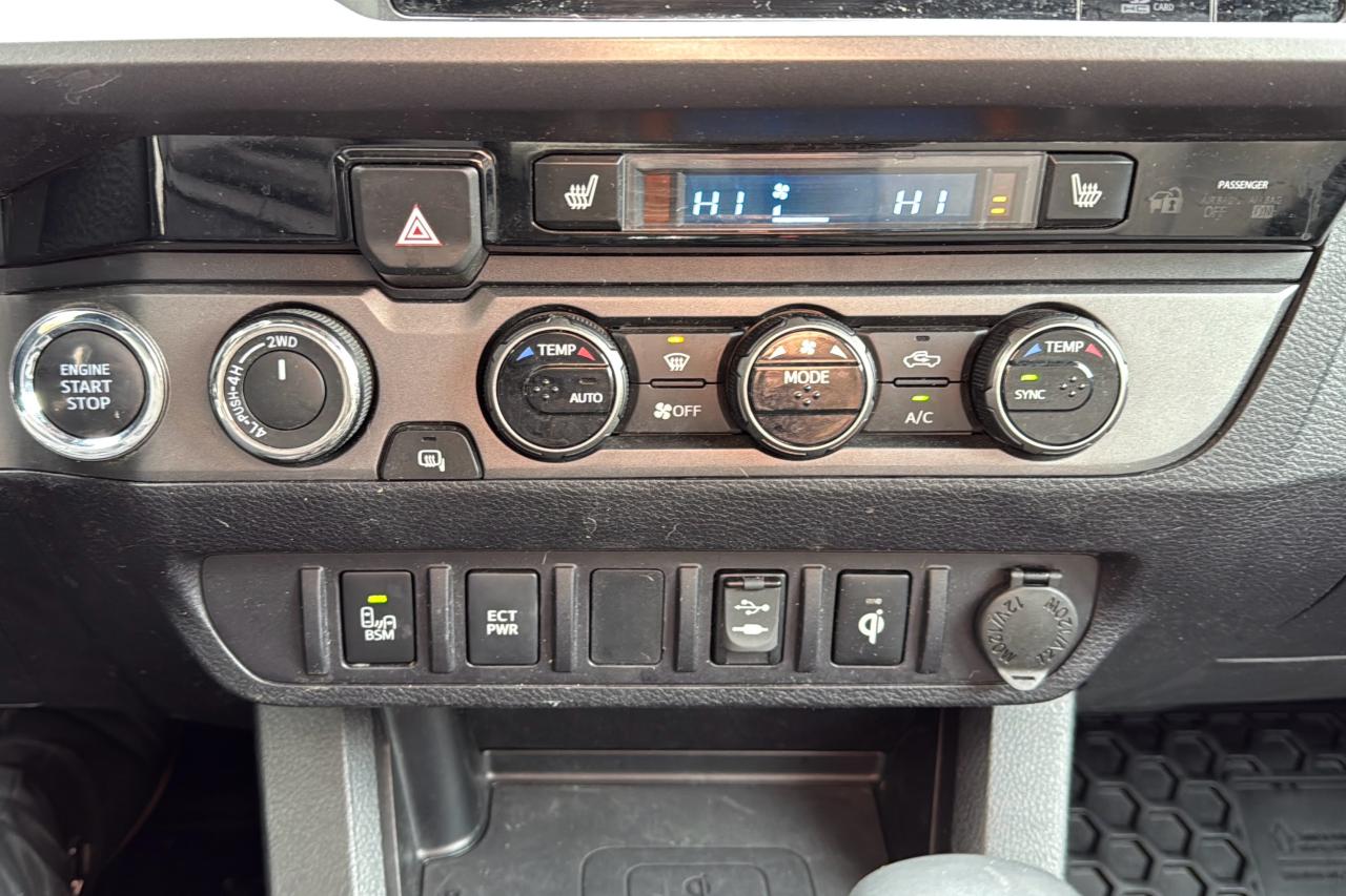 2016 Toyota Tacoma 4X4 Doublecab V6 6A TRD Sport Photo