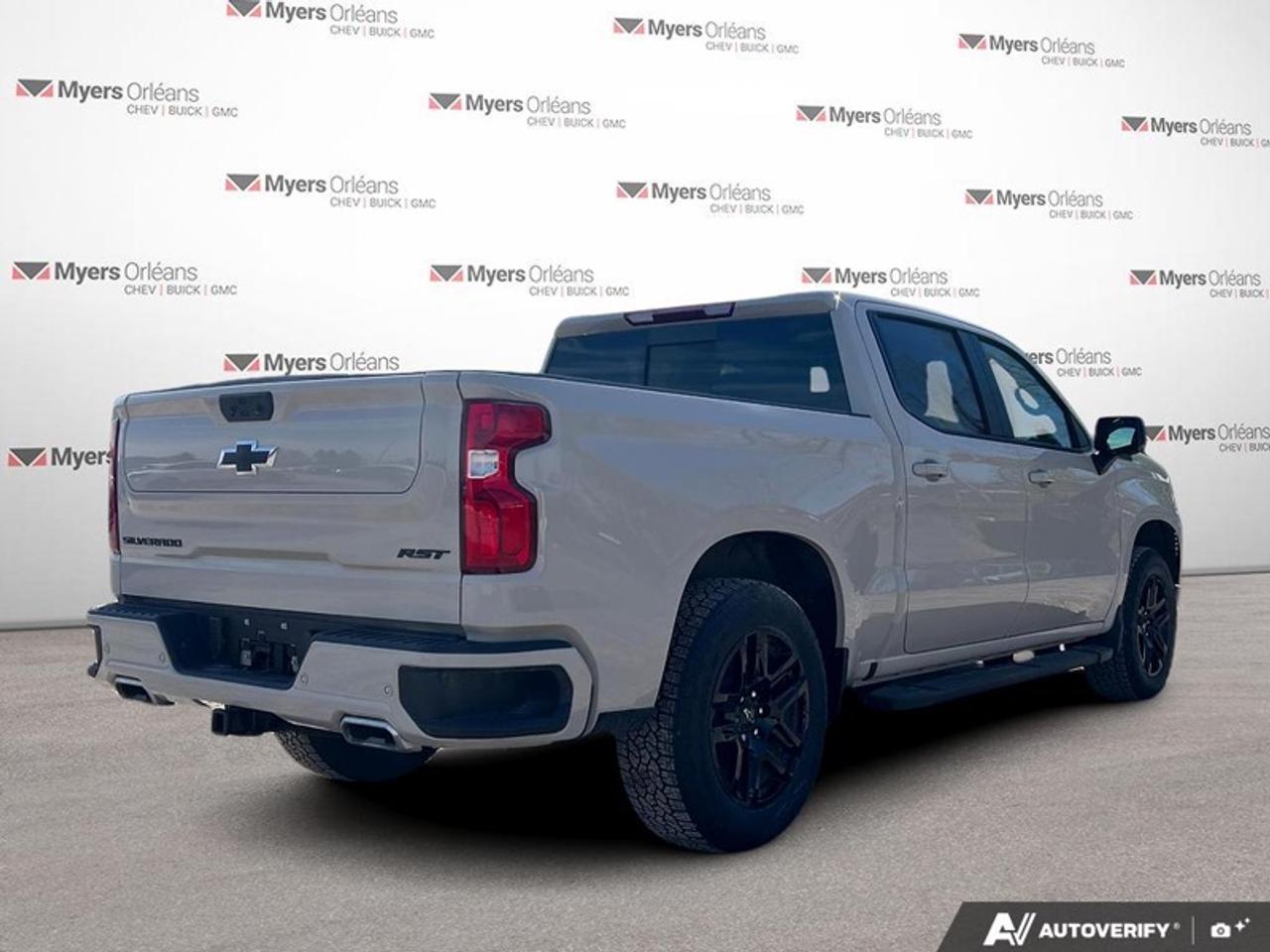 2026 Chevrolet Silverado 1500 RST  - Sunroof - Leather Seats Photo4