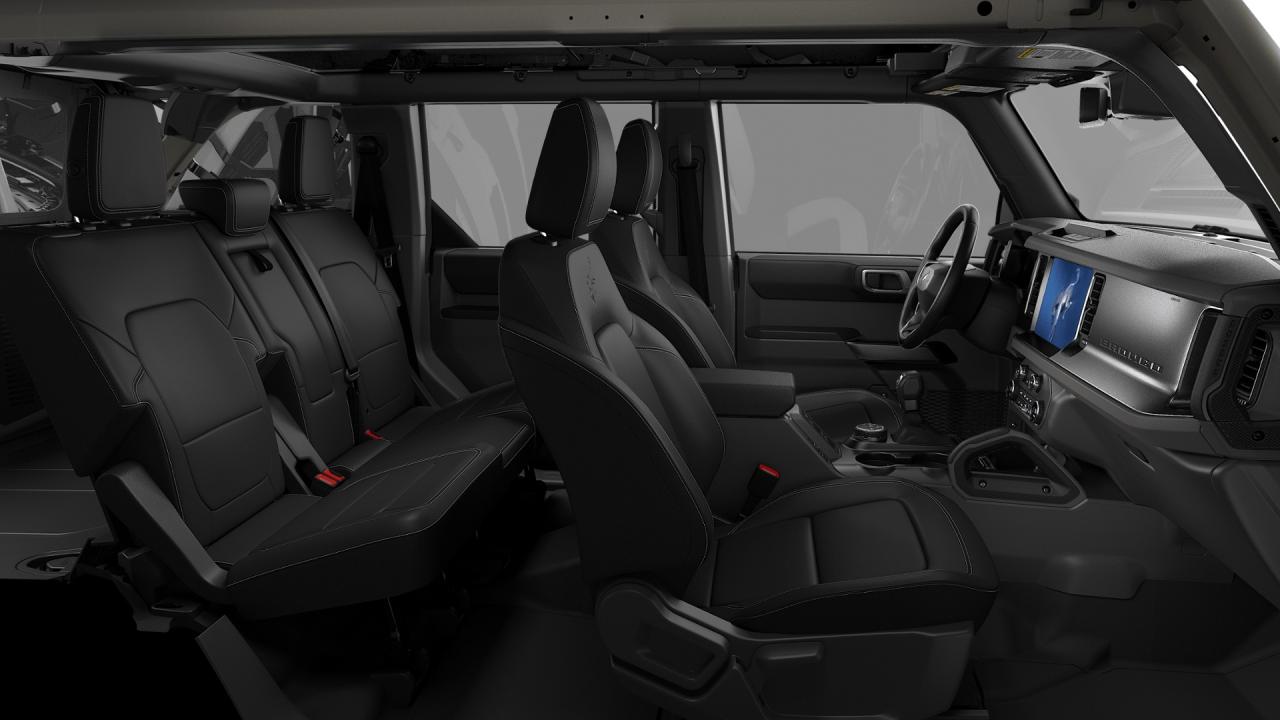 2026 Ford Bronco Outer Banks 4X4 Photo