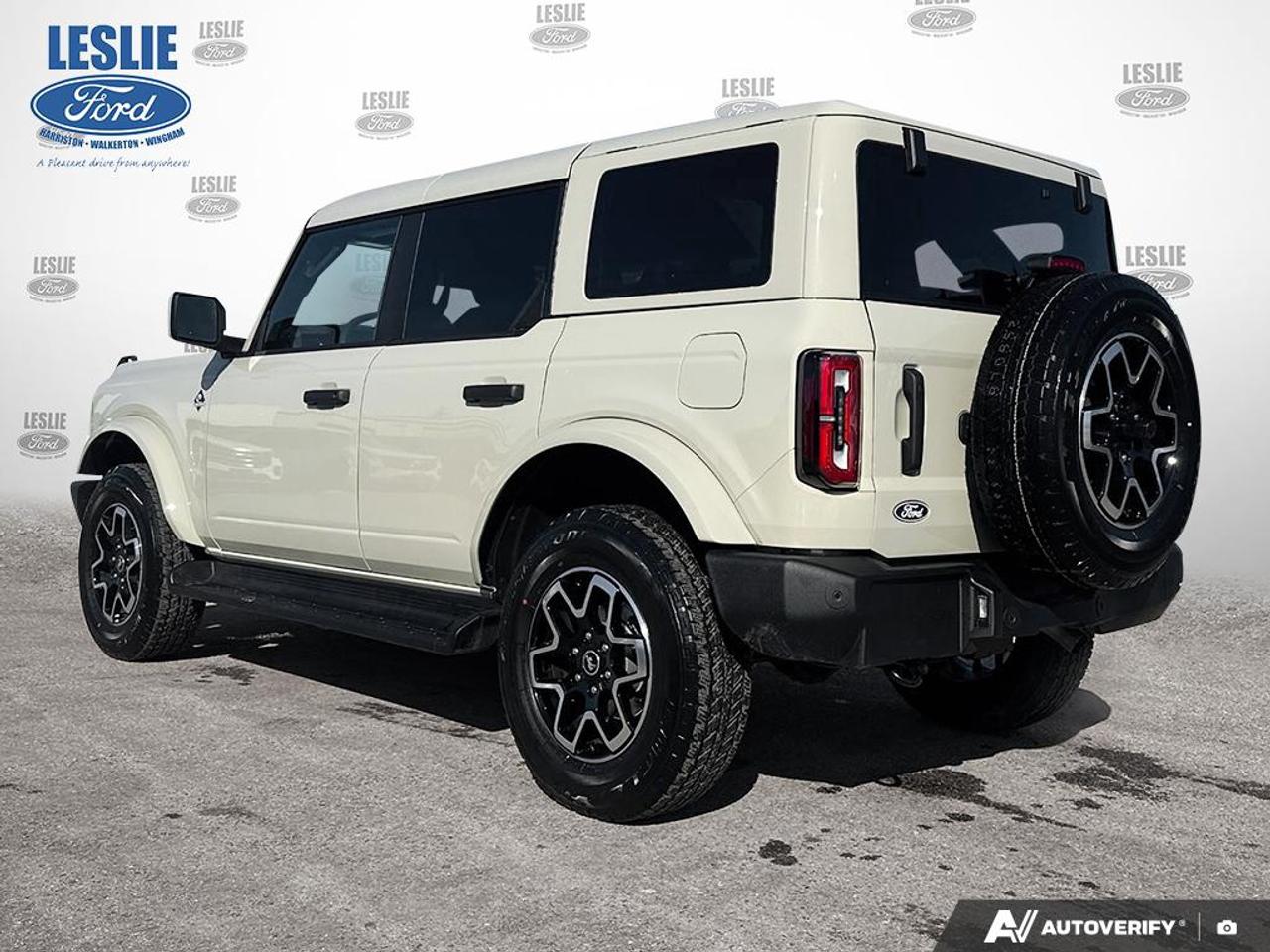 2026 Ford Bronco Outer Banks 4X4 Photo3