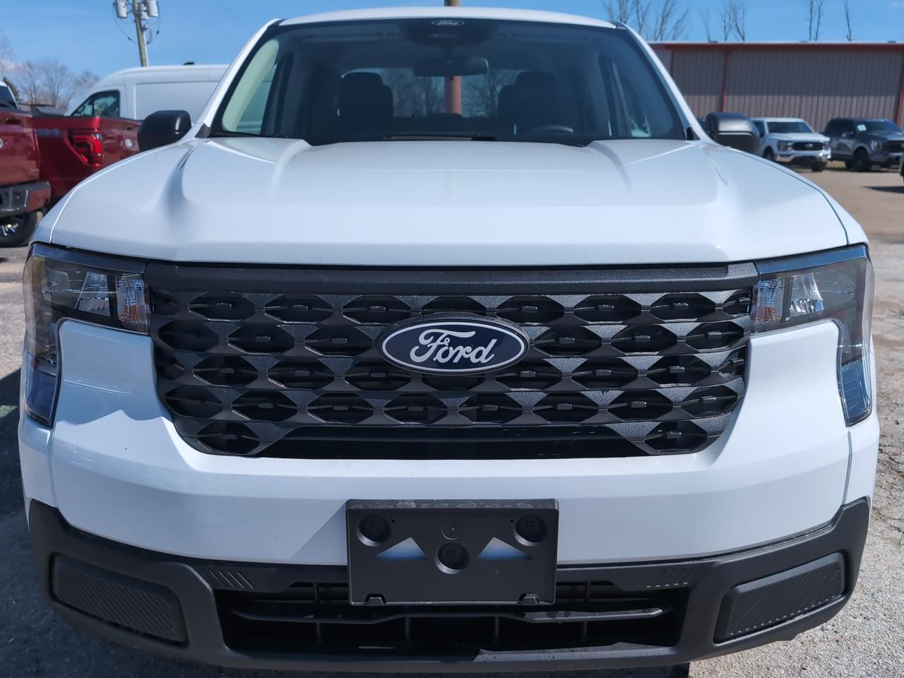 2026 Ford Maverick XL SuperCrew Hybrid AWD Photo