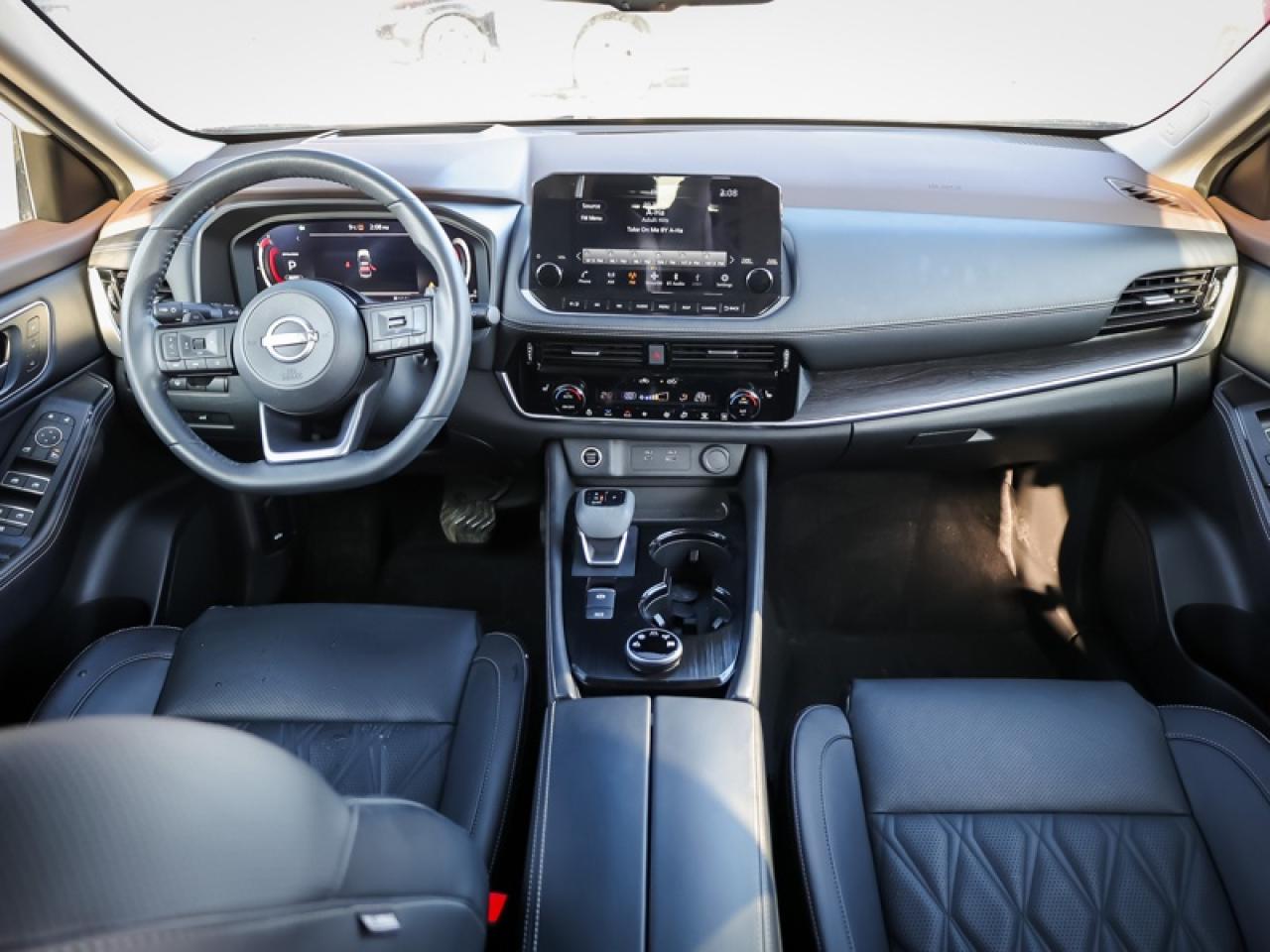 2023 Nissan Rogue Platinum  - HUD -  Moonroof - $215 B/W Photo