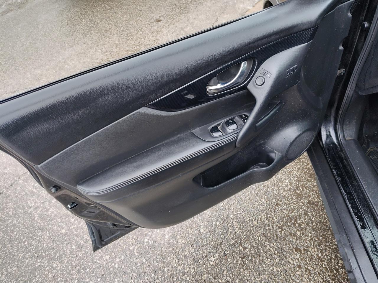 2020 Nissan Rogue SV Photo