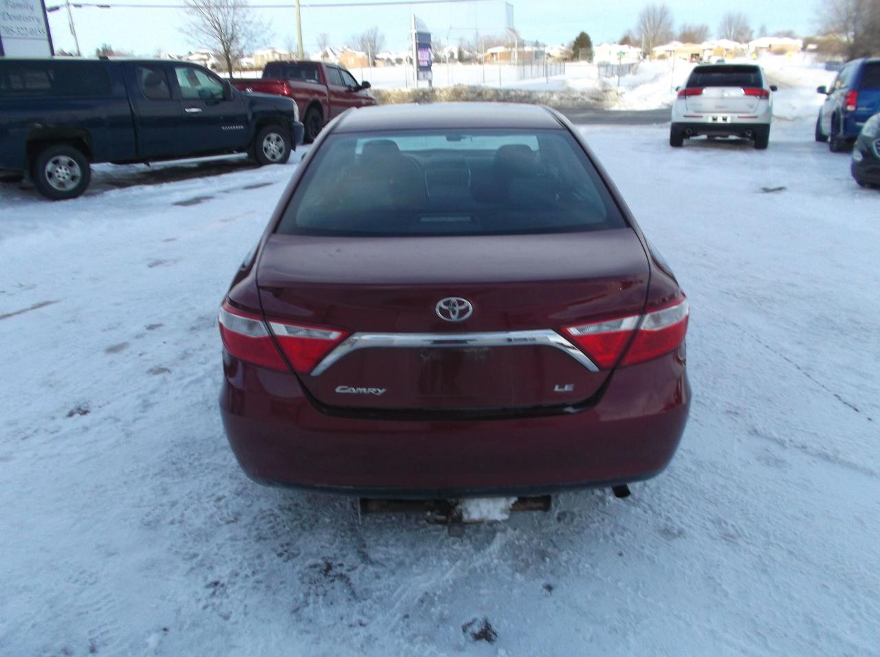 2015 Toyota Camry LE Photo