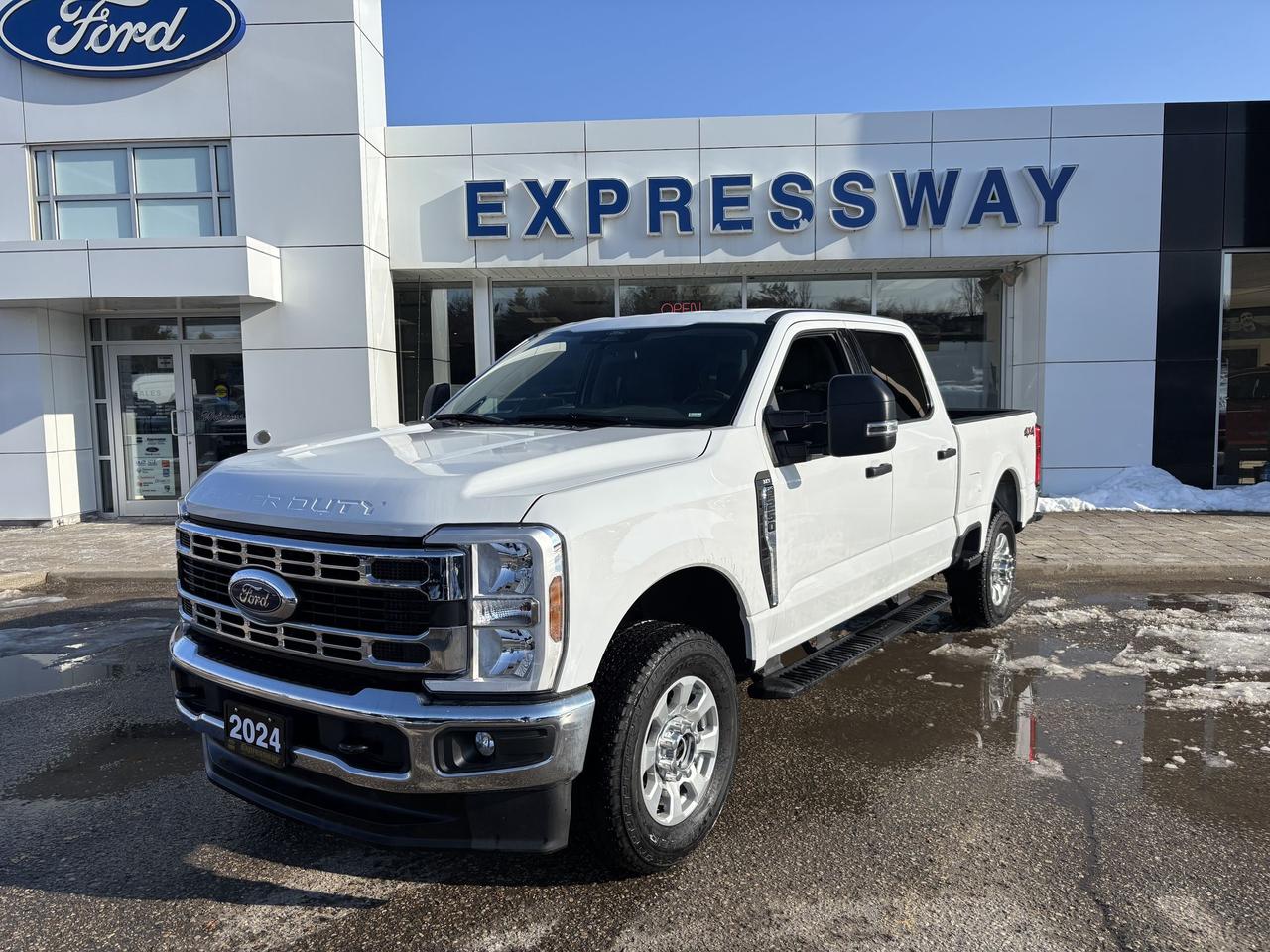 2024 Ford F-250 CREW CAB! 7.3L GODZILLA ENGINE! SHORT BOX! STEPS!