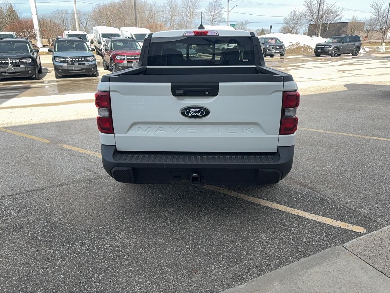 2026 Ford Maverick LARIAT, HYBRID, MOON ROOF, 360 DEGREE CAMERA Photo
