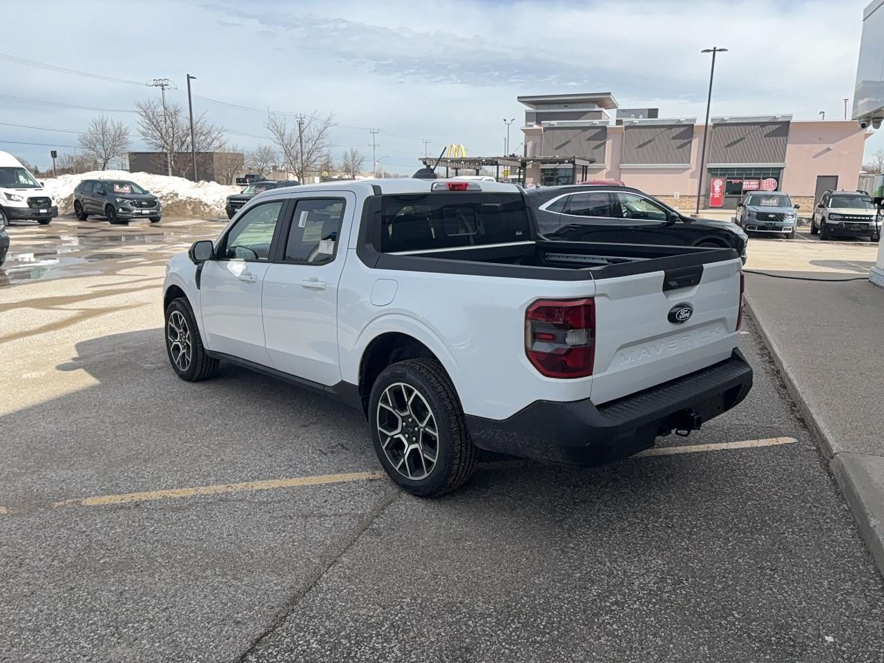 2026 Ford Maverick LARIAT, HYBRID, MOON ROOF, 360 DEGREE CAMERA Photo