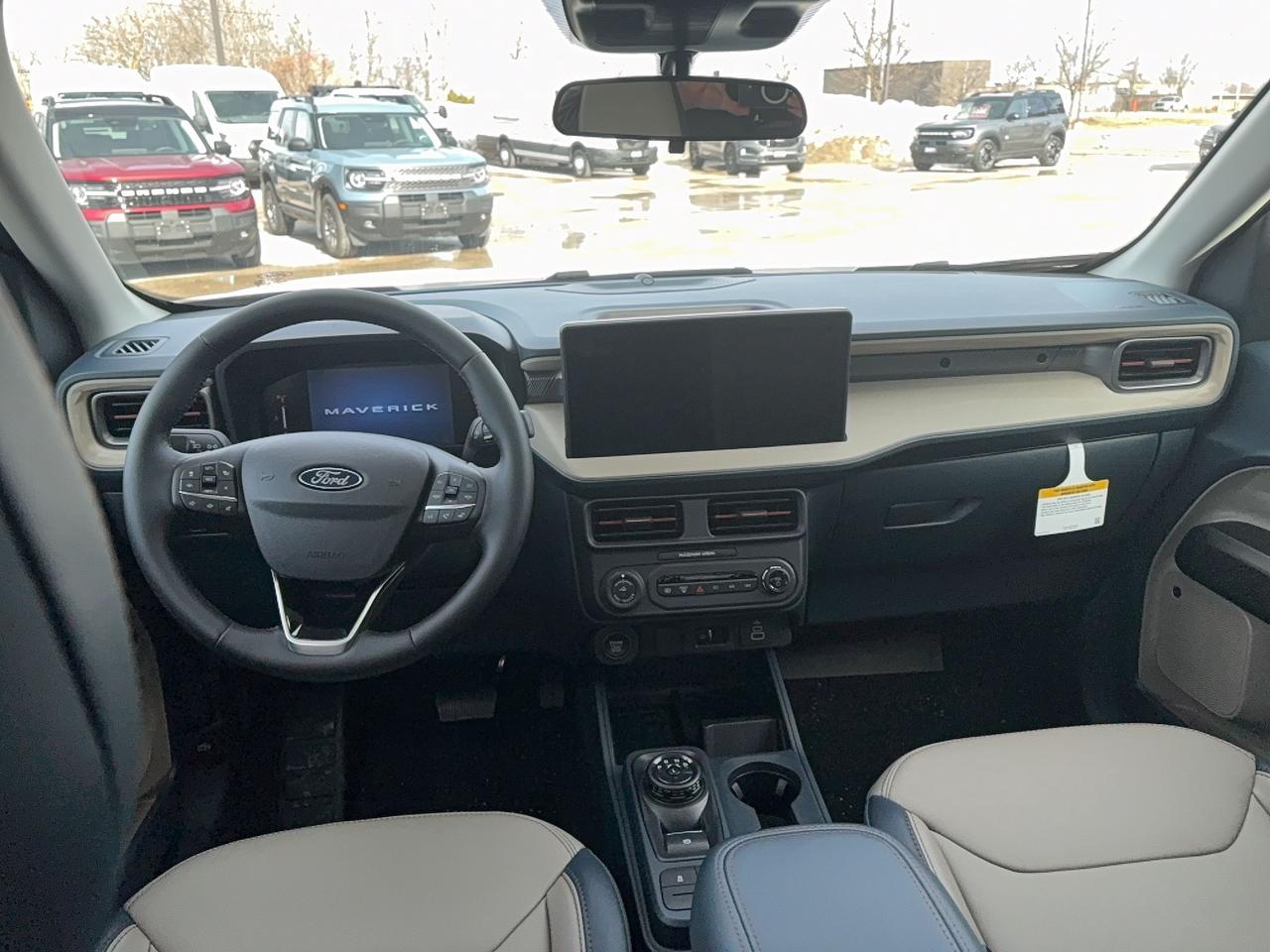 2026 Ford Maverick LARIAT, HYBRID, MOON ROOF, 360 DEGREE CAMERA Photo