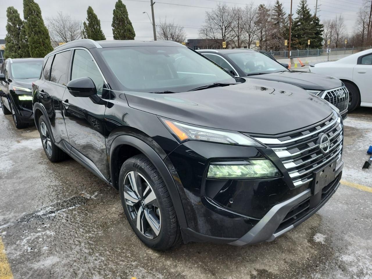 2024 Nissan Rogue SL Photo