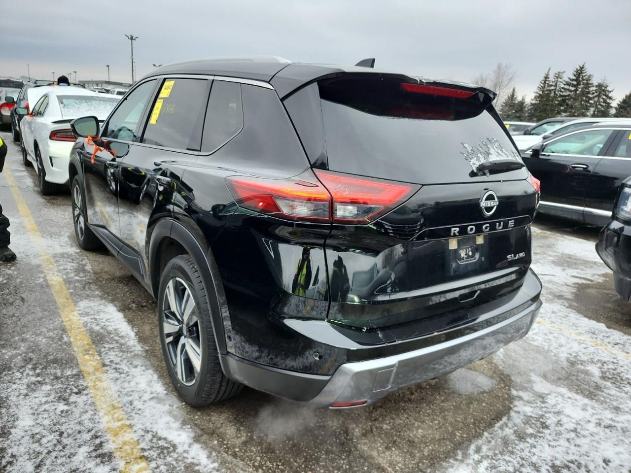 2024 Nissan Rogue SL Photo