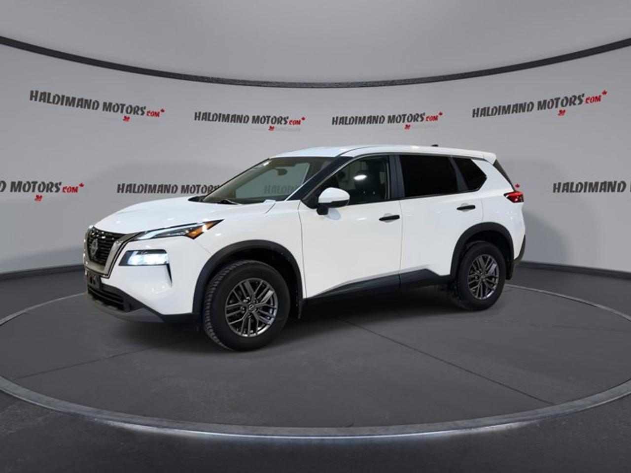 2022 Nissan Rogue S AWD | No accidents Photo4