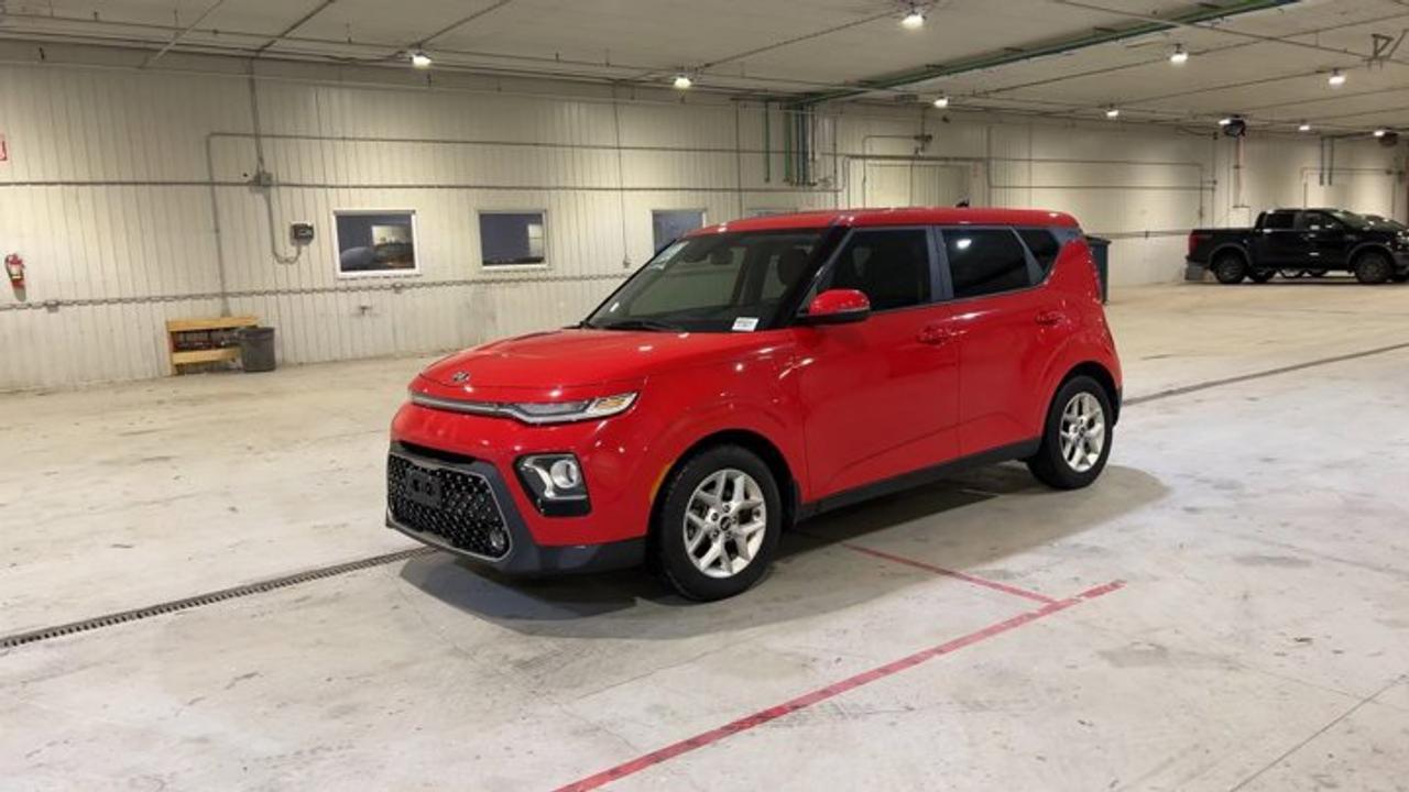 2020 Kia Soul EX Photo3