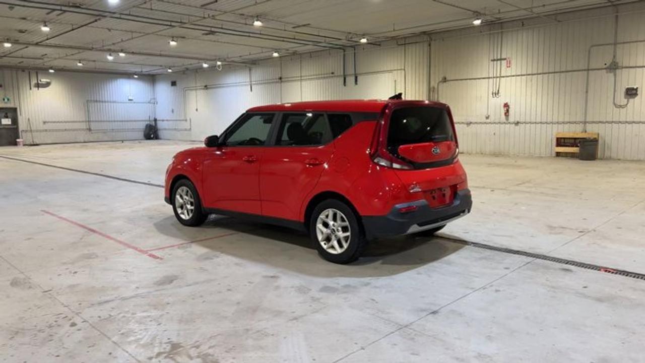 2020 Kia Soul EX Photo