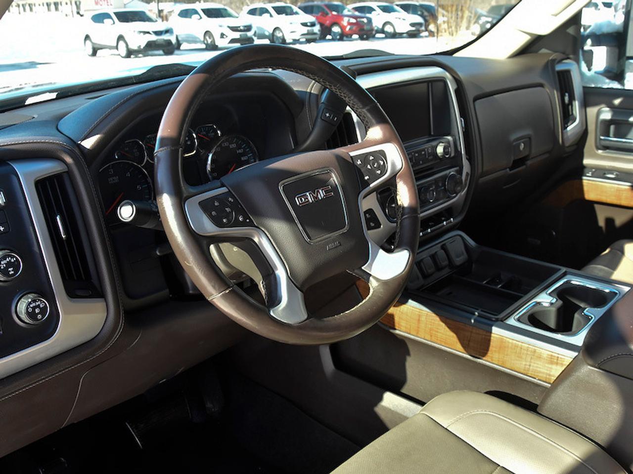 2017 GMC Sierra 1500 SLT Photo4