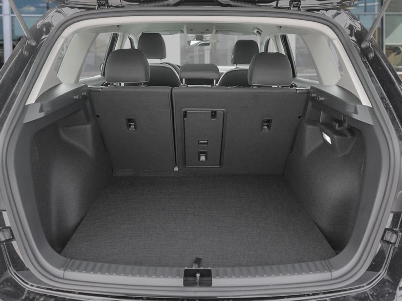 2026 Volkswagen Taos Trendline 4MOTION  - Heated Seats Photo