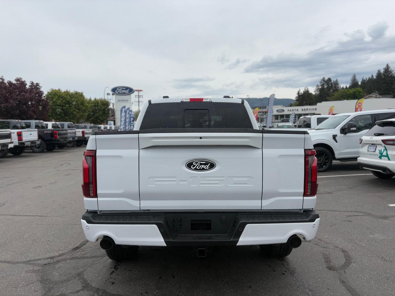 2026 Ford F-150 Lariat Photo3