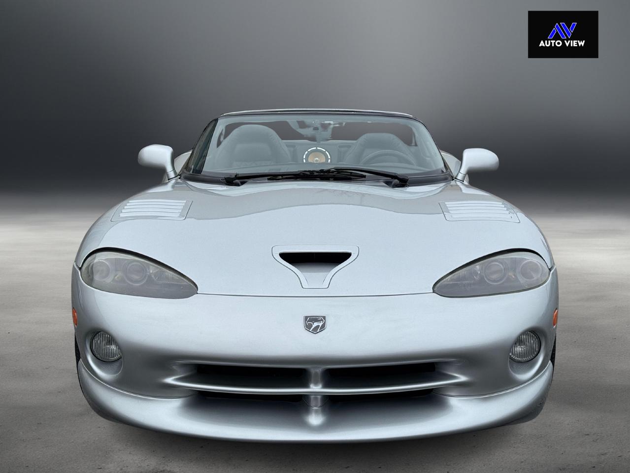 1999 Dodge Viper RT/10 **8L V10**CLEAN CARFAX** Photo2